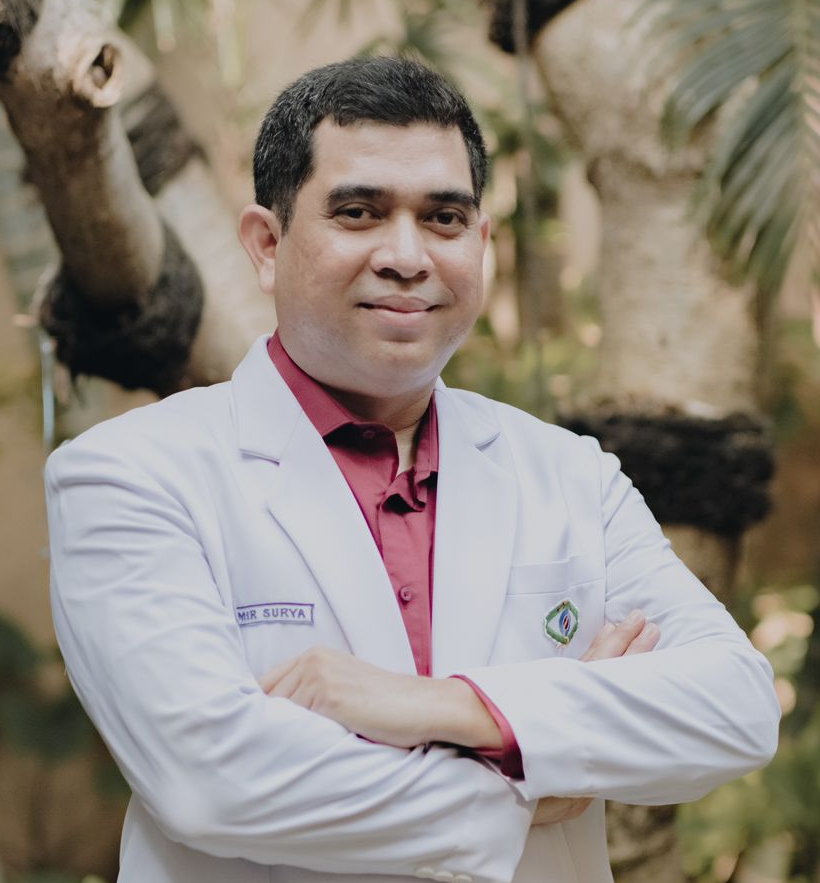 dr. Amir Surya, Sp.M